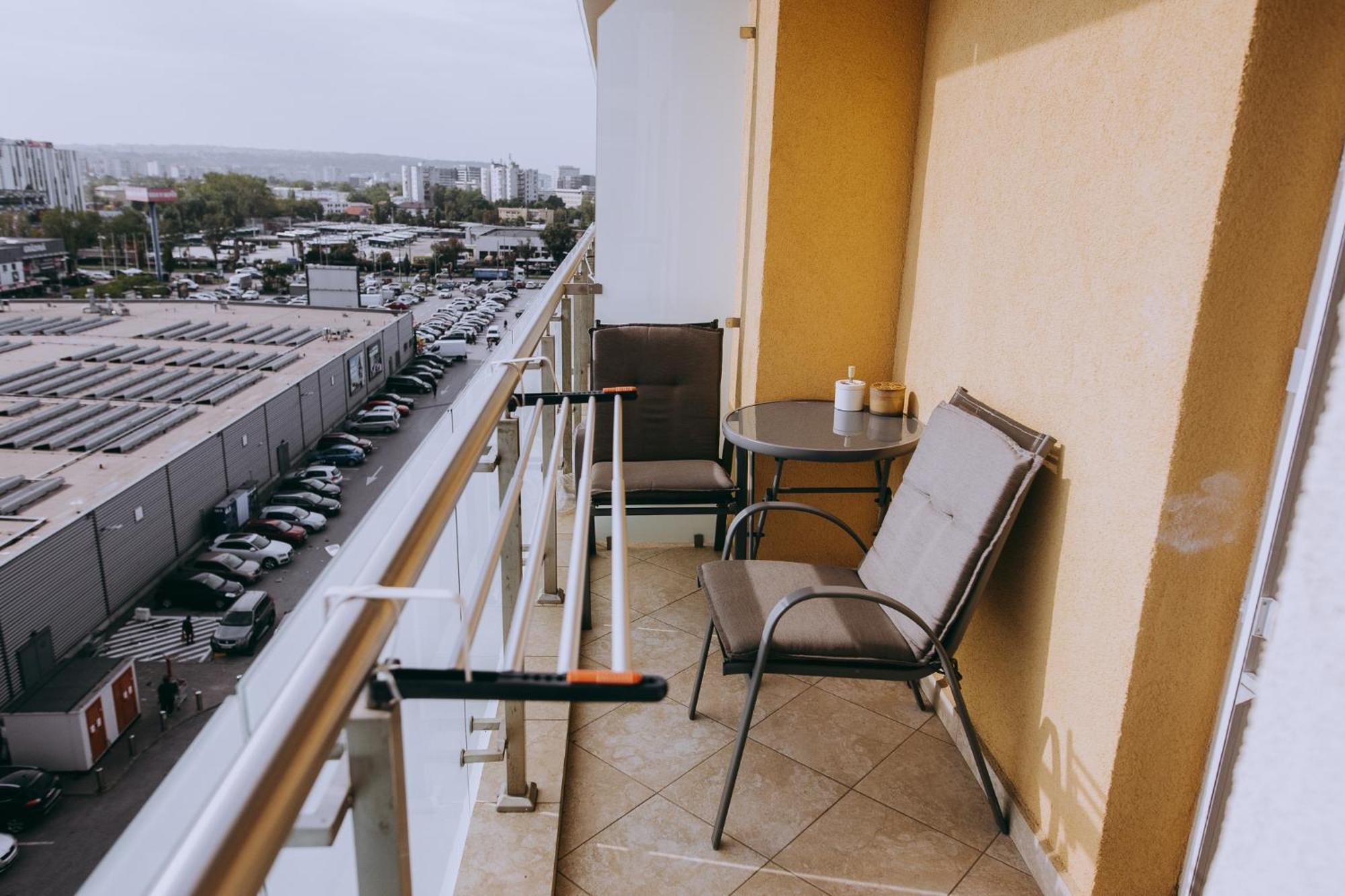 Dina Lux Iasi Apartment Exterior foto
